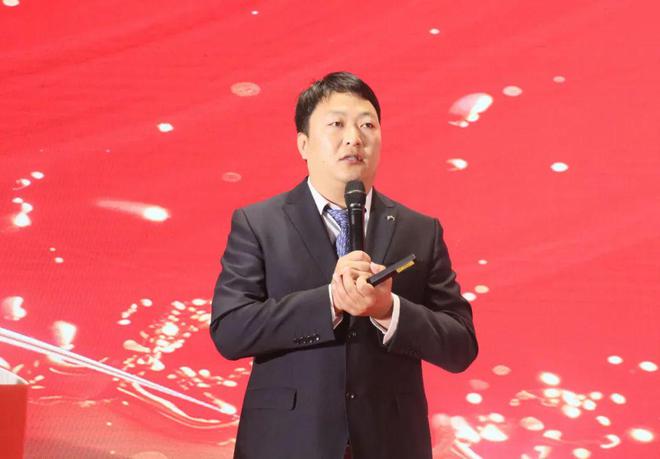 紧跟农资行业新趋势！心连心这场峰会引领营销转型新方向！